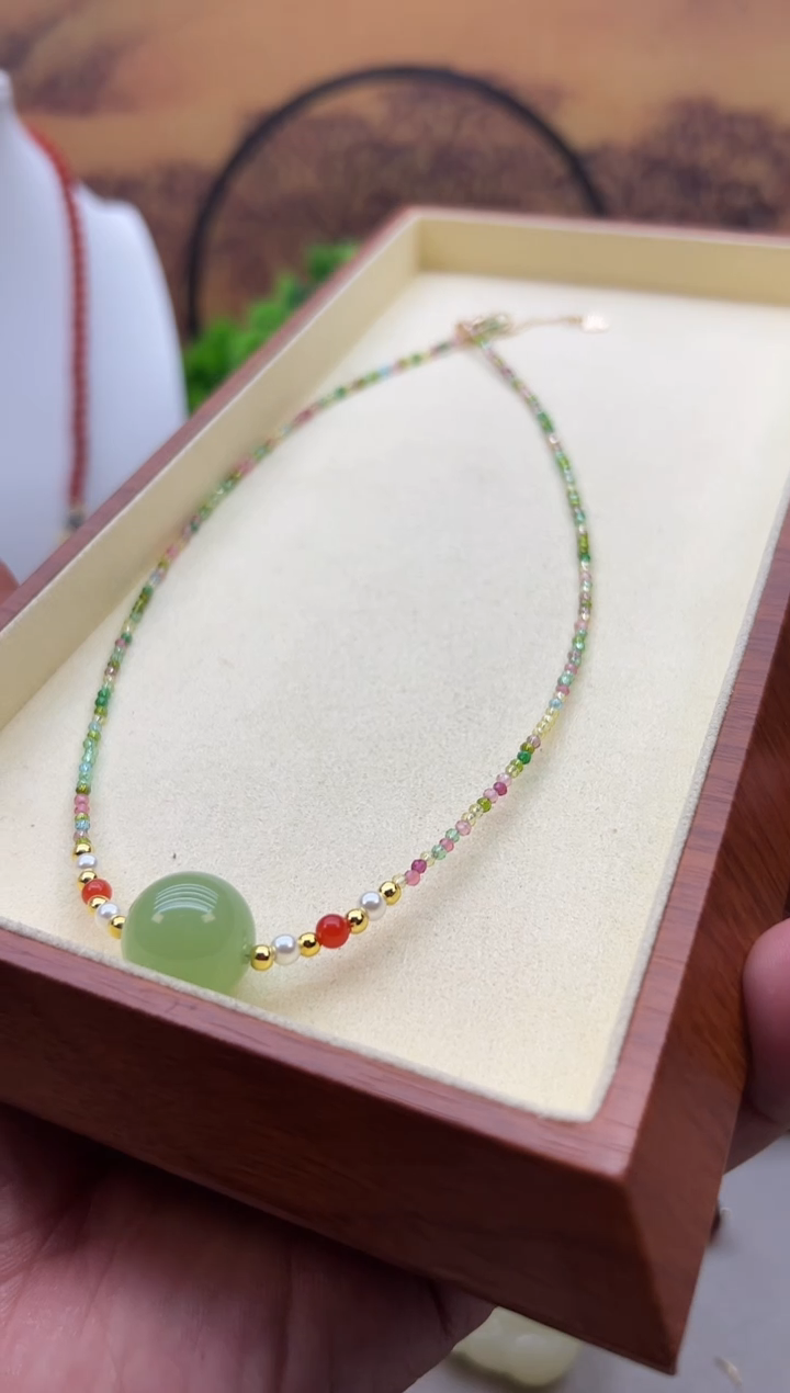 和田玉14K金镶嵌颈饰X213     