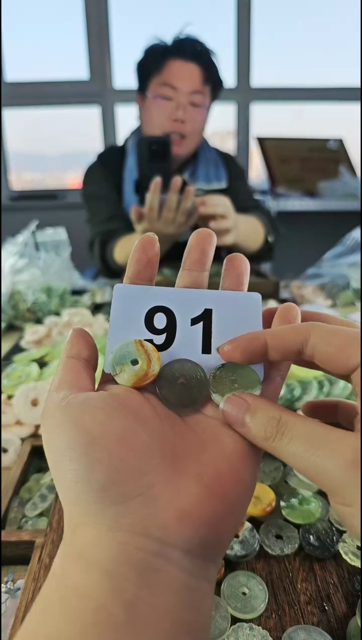 【闪购商品】蛇纹石玉颈饰未镶嵌吊坠打包91