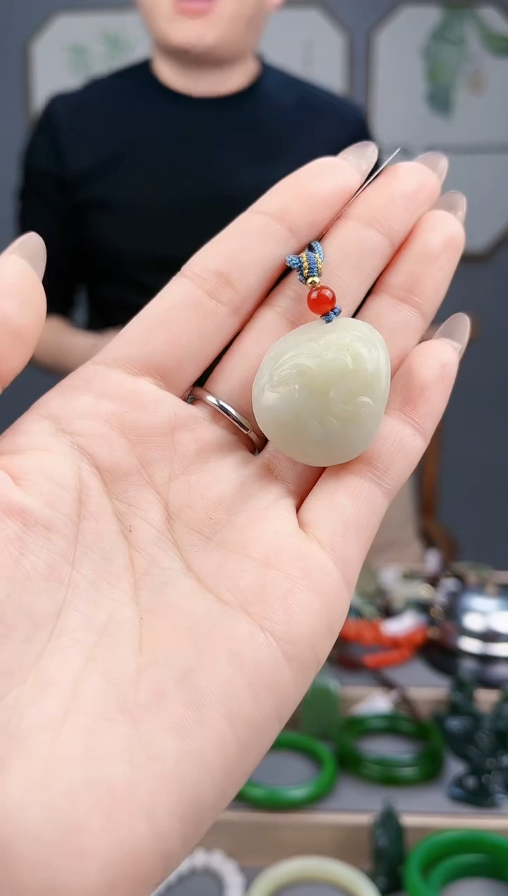 【闪购商品】和田玉颈饰未镶嵌AA多样性发货 拍一发一