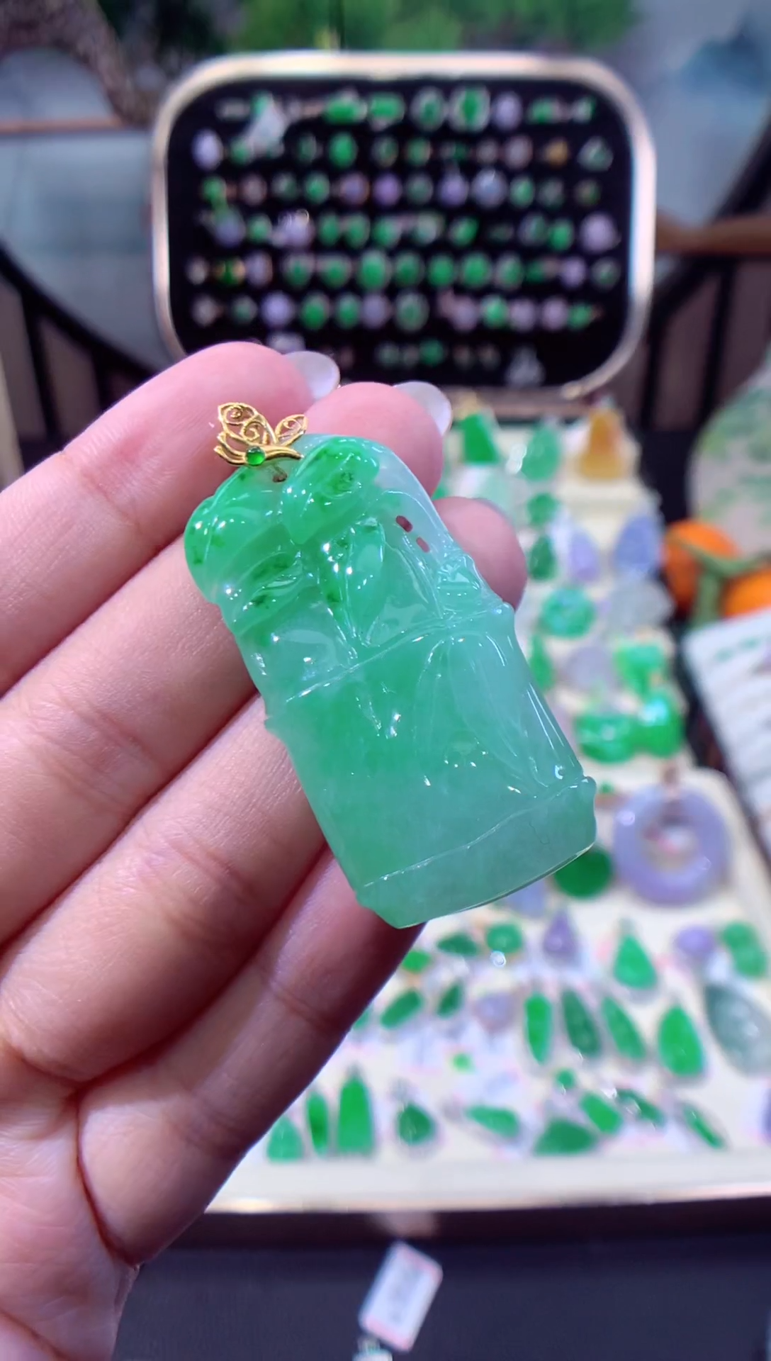 【闪购商品】翡翠戒指18K金镶嵌缅甸天然A货翡翠