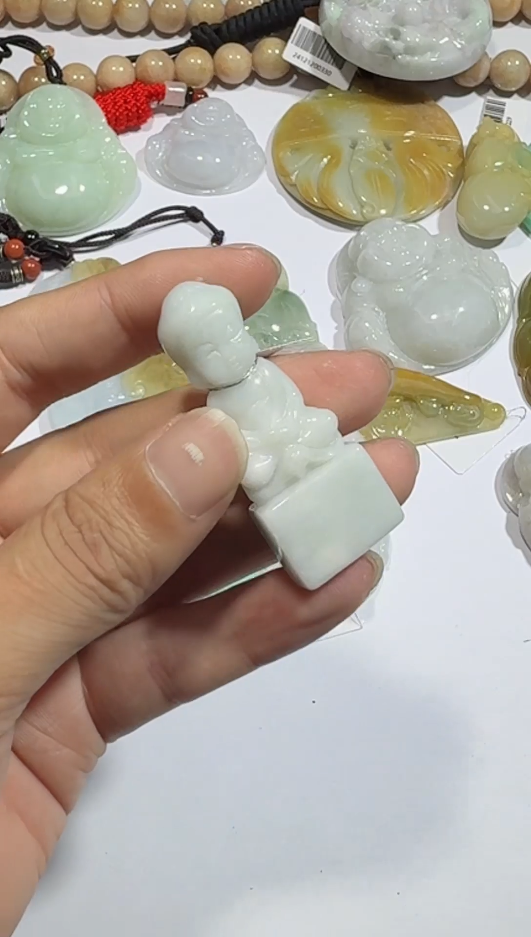 【闪购商品】翡翠颈饰未镶嵌00017638