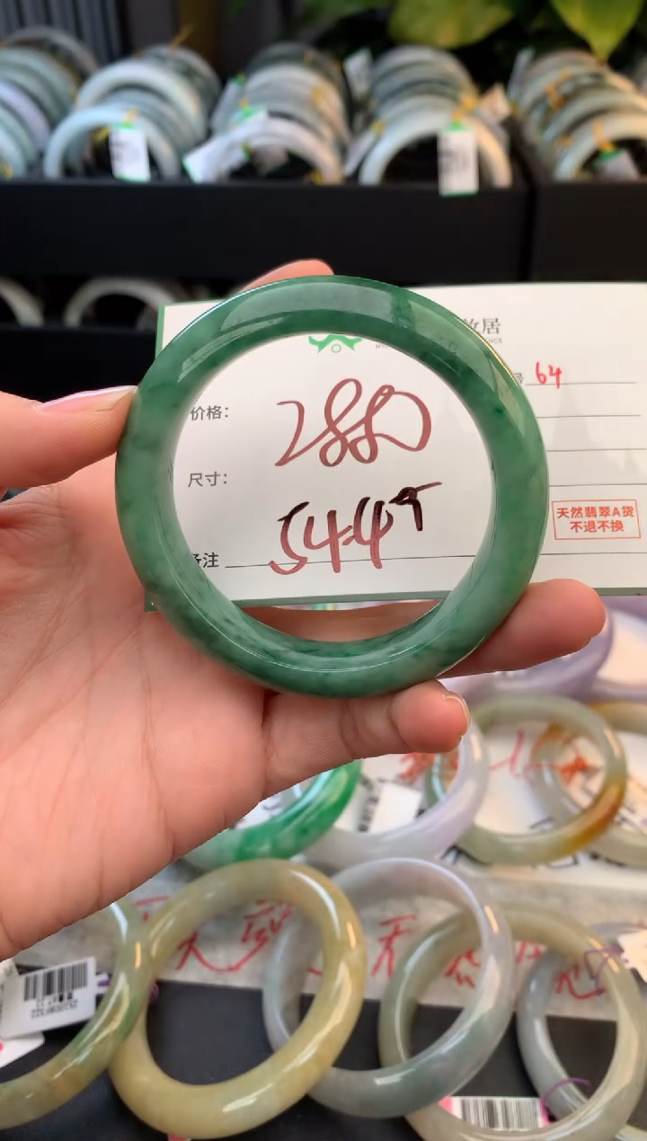 未镶嵌定制翡翠恋*阁毛货需精细抛光+多样性拍1发1