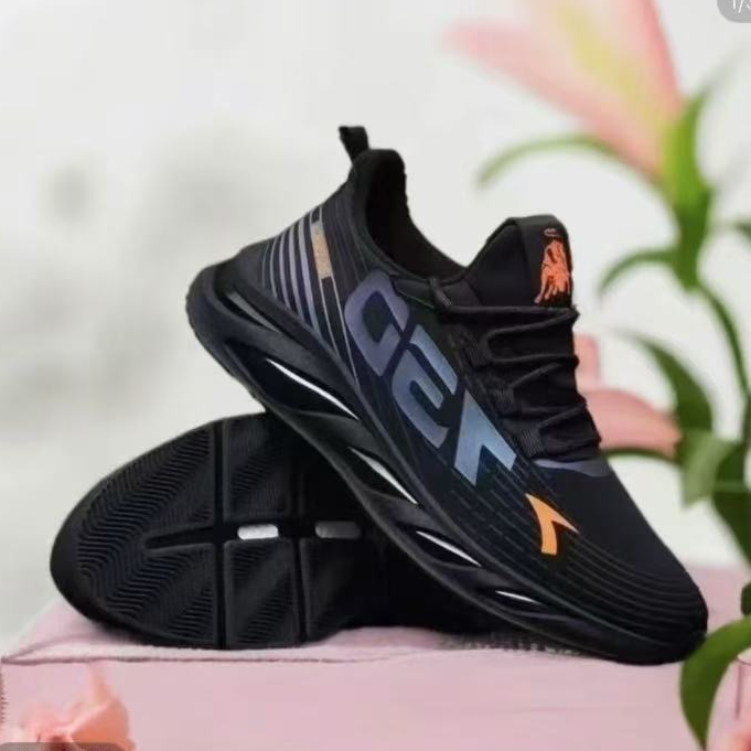 2025春夏透气休闲百搭时尚舒适潮鞋户外跑步运动休闲软底鞋