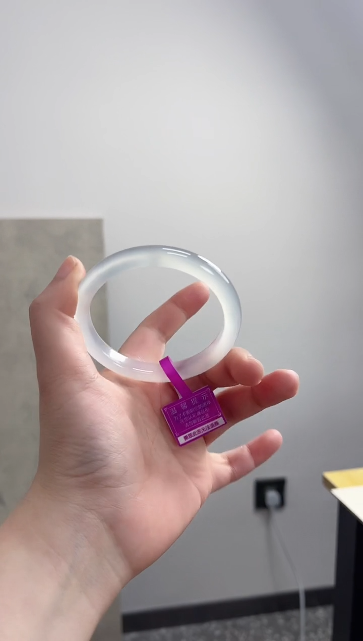 【闪购商品】玛瑙/玉髓手镯未镶嵌57-58圈口 需要包容