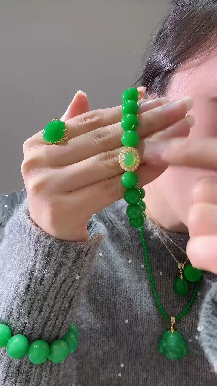 颈饰未镶嵌翡翠10蛋辣串