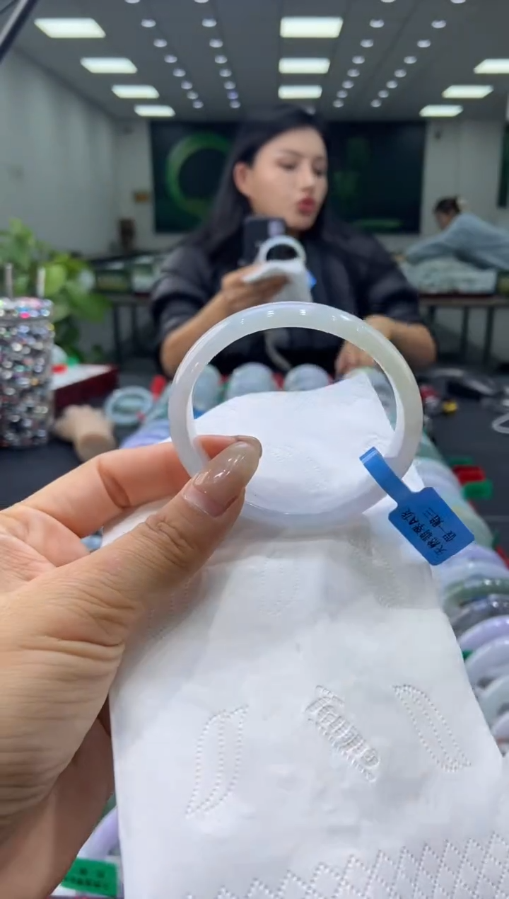 未镶嵌手镯翡翠00007274