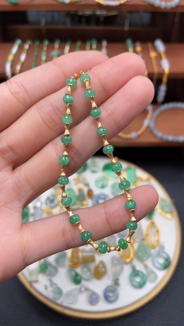 【闪购商品】翡翠套链18K金镶嵌一个   JK263