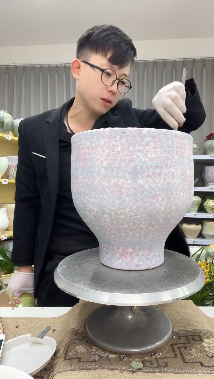 【12.27】花盆链接 高 ：26  口：24