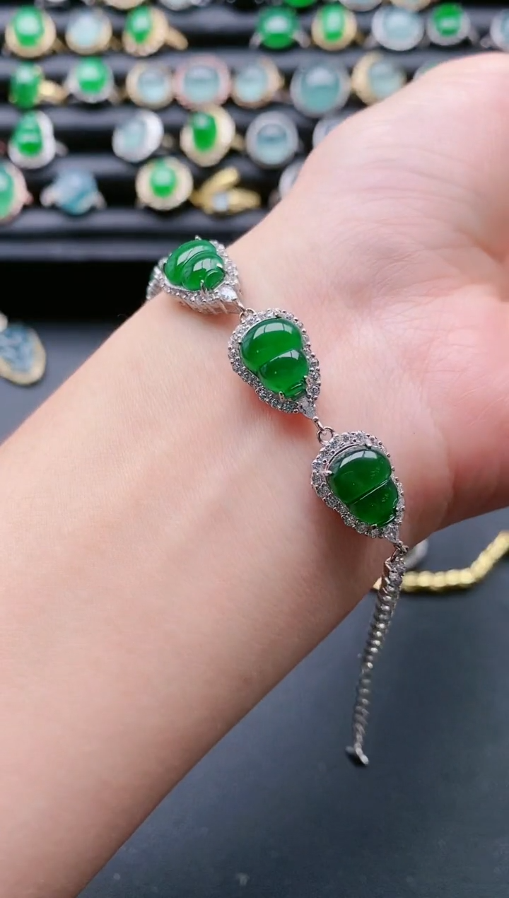 【闪购商品】翡翠戒指银S925镶嵌111111