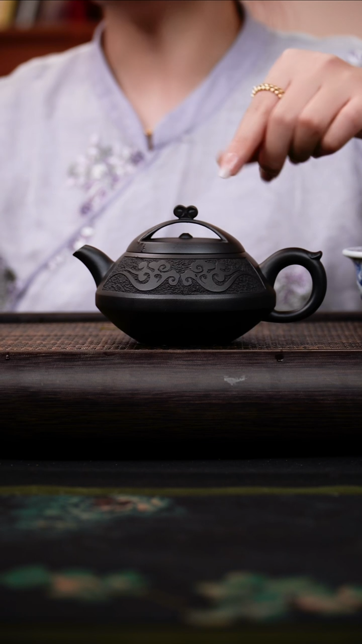 茶壶紫砂高黑料 大圣如意 