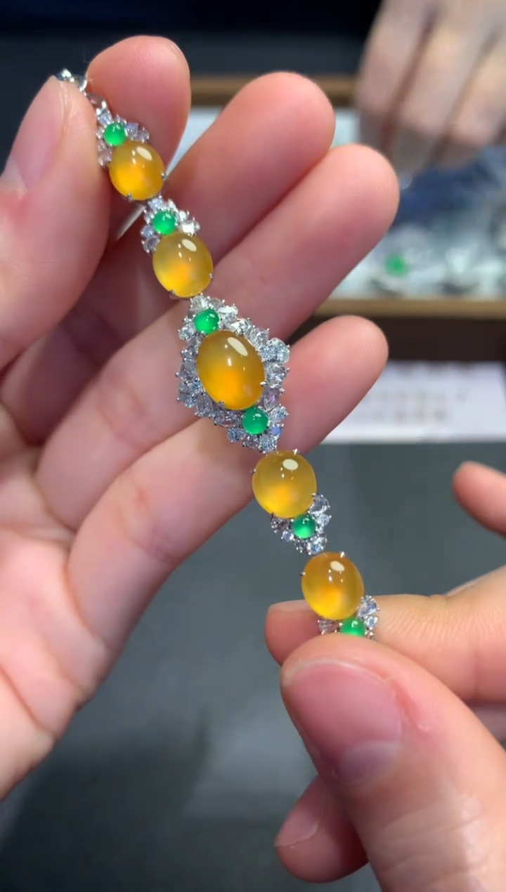 【闪购商品】翡翠手链18K金镶嵌A15-36800