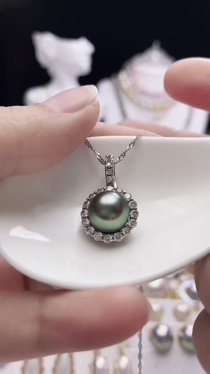【闪购商品】海水珍珠颈饰银S925镶嵌大溪地珍珠吊坠SY6861