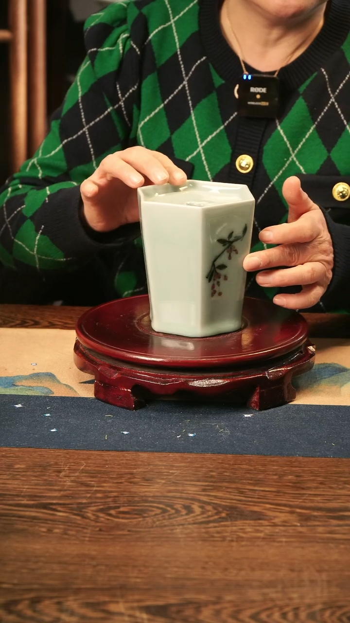 【闪购商品】釉中彩 樱桃画 建水B