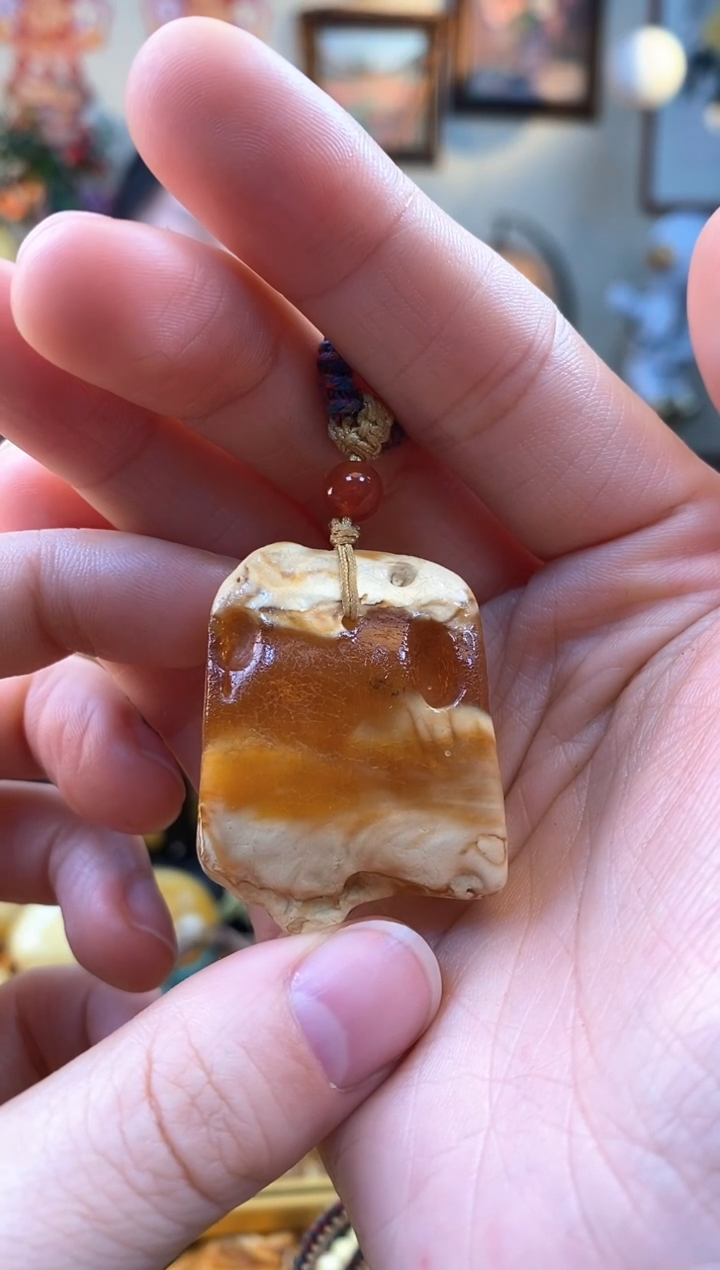 【闪购商品】琥珀颈饰未镶嵌吊坠