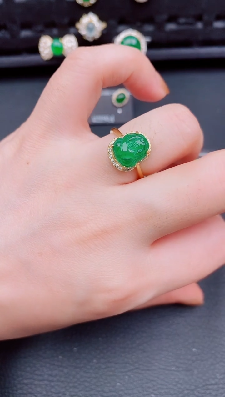 【闪购商品】翡翠戒指银S925镶嵌天然a货翡翠351