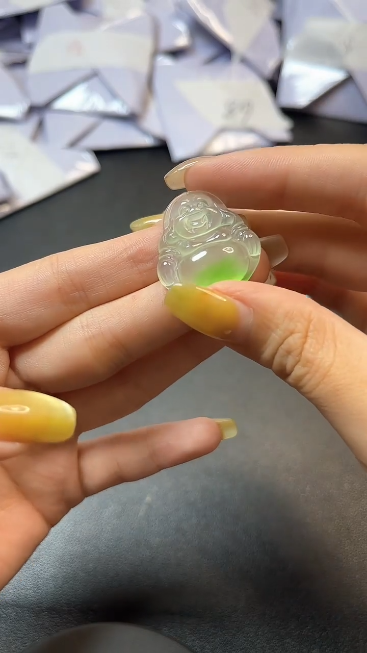 翡翠未镶嵌颈饰时尚精品 一物一拍