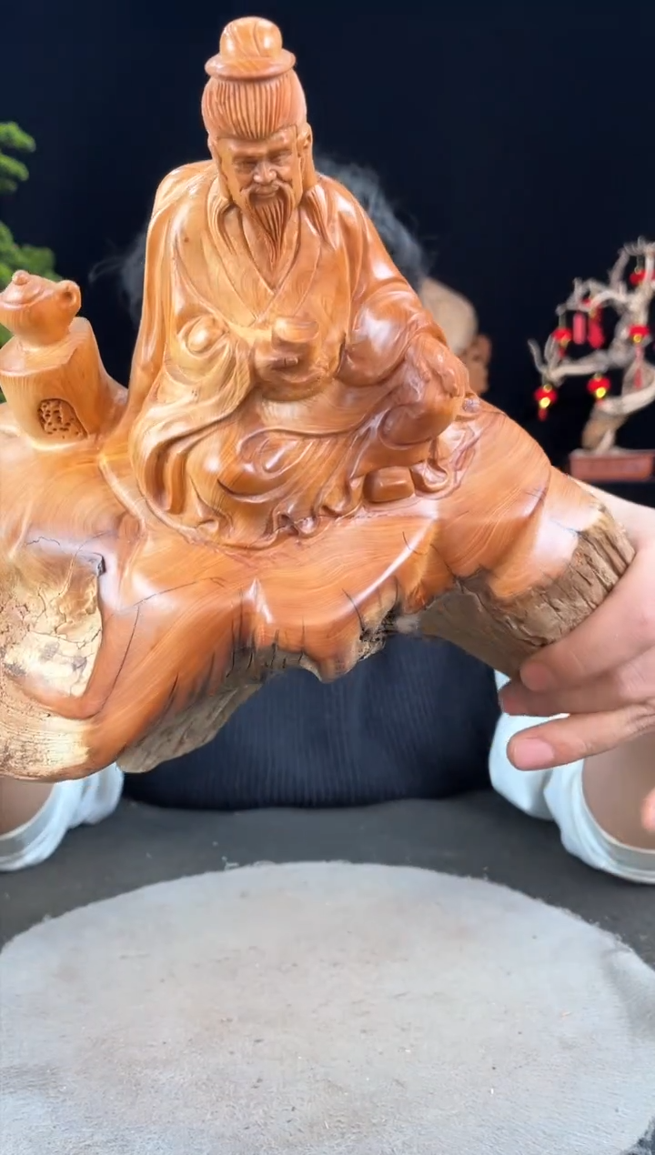 【闪购商品】柏木（崖柏）其他手工摆件,先抢先得!