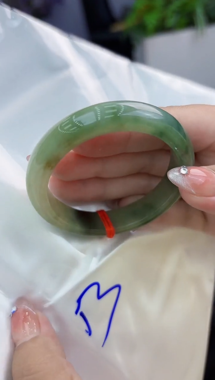 【闪购商品】翡翠手镯未镶嵌翡翠手镯