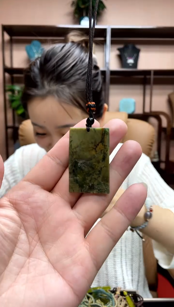 【闪购商品】岫玉吊坠未镶嵌·