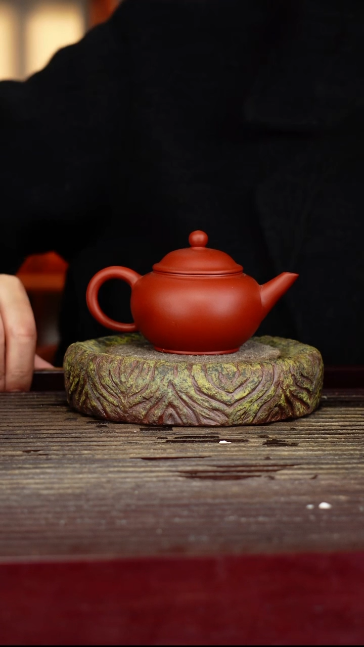 宜兴原矿紫砂壶茶壶宜兴原矿紫砂壶茶壶120C