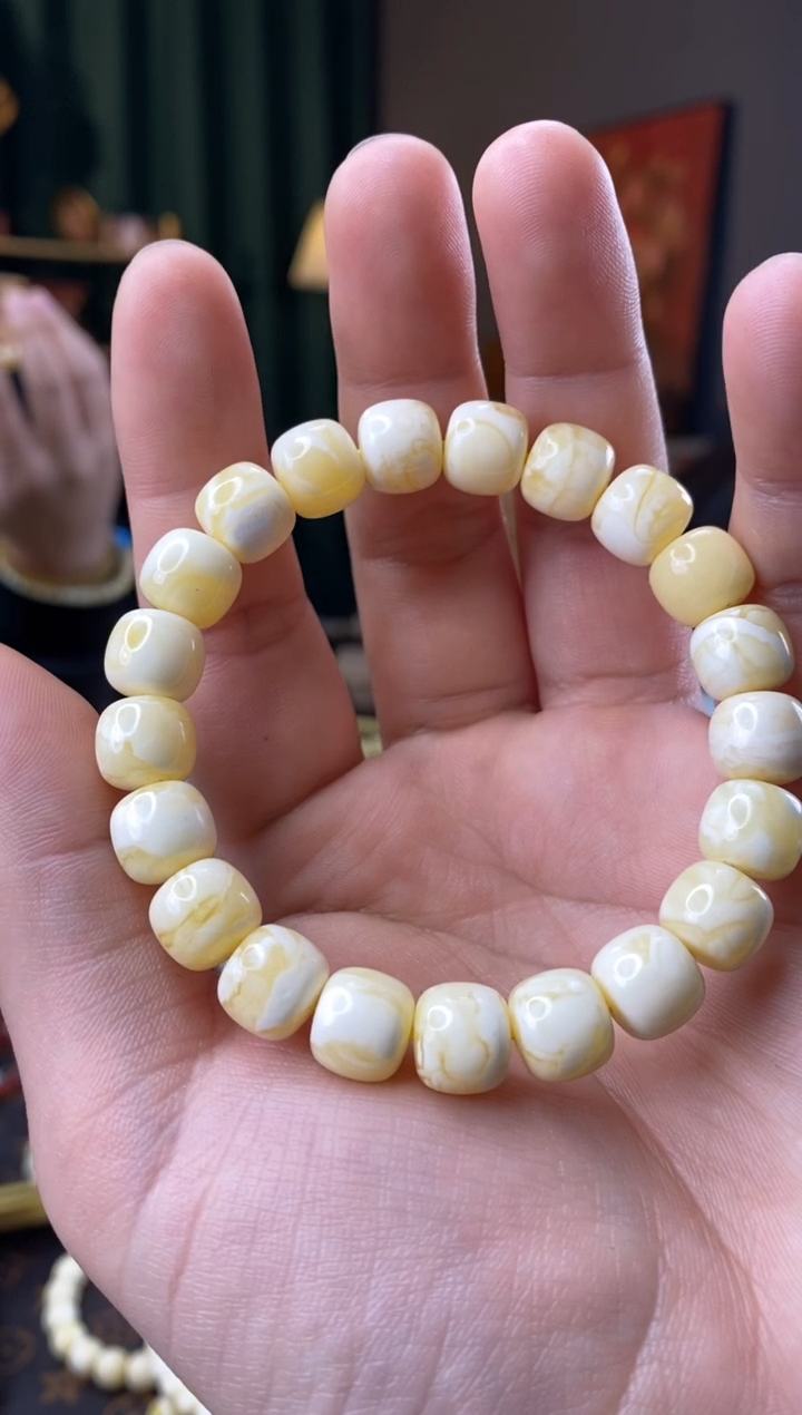 【闪购商品】蜜蜡手串未镶嵌10mm老型