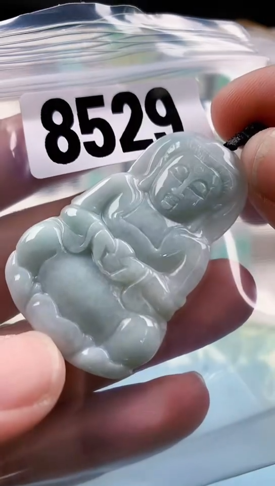 【闪购商品】翡翠挂件未镶嵌天然翡翠吊坠挂件