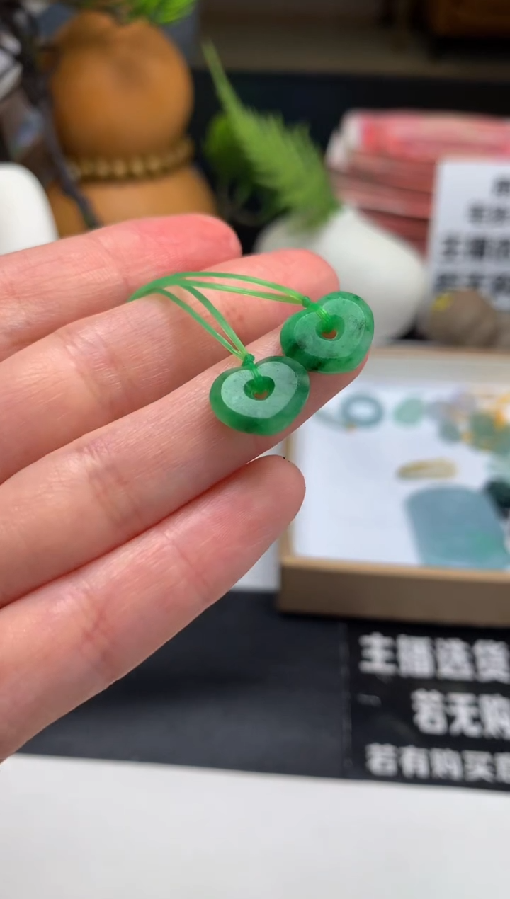 未镶嵌定制翡翠燕**好---80191