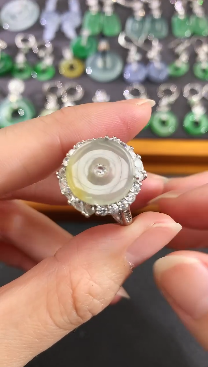 吊坠(不含链)未镶嵌翡翠97买断不退不换|480