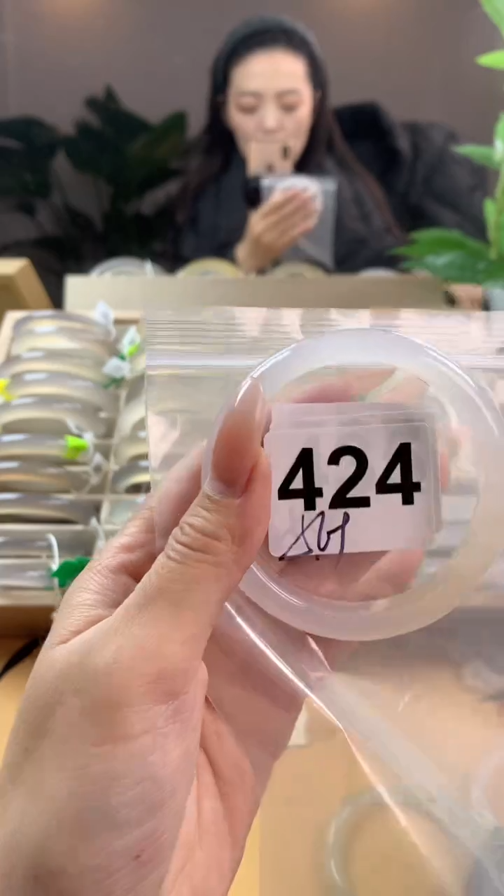 【闪购商品】玛瑙/玉髓手镯未镶嵌424