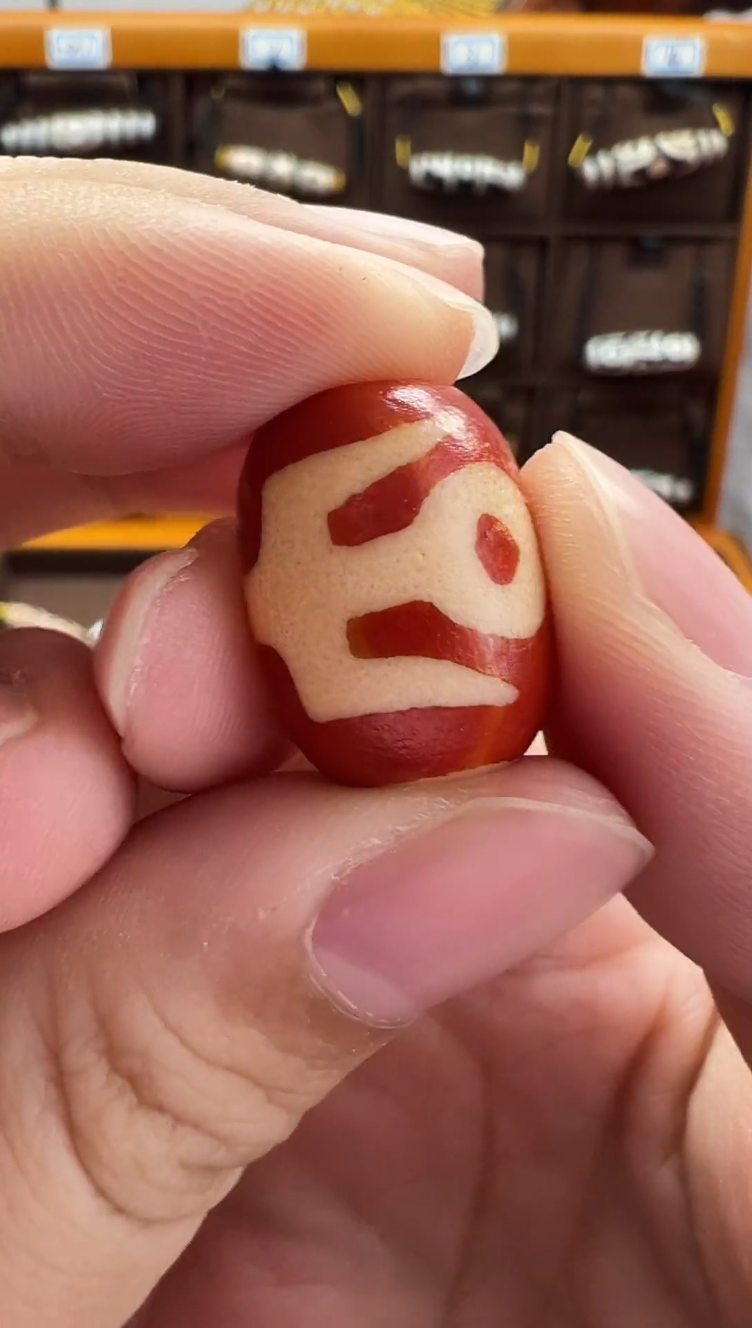 玛瑙/玉髓（覆膜）颈饰未镶嵌123.(微瑕)