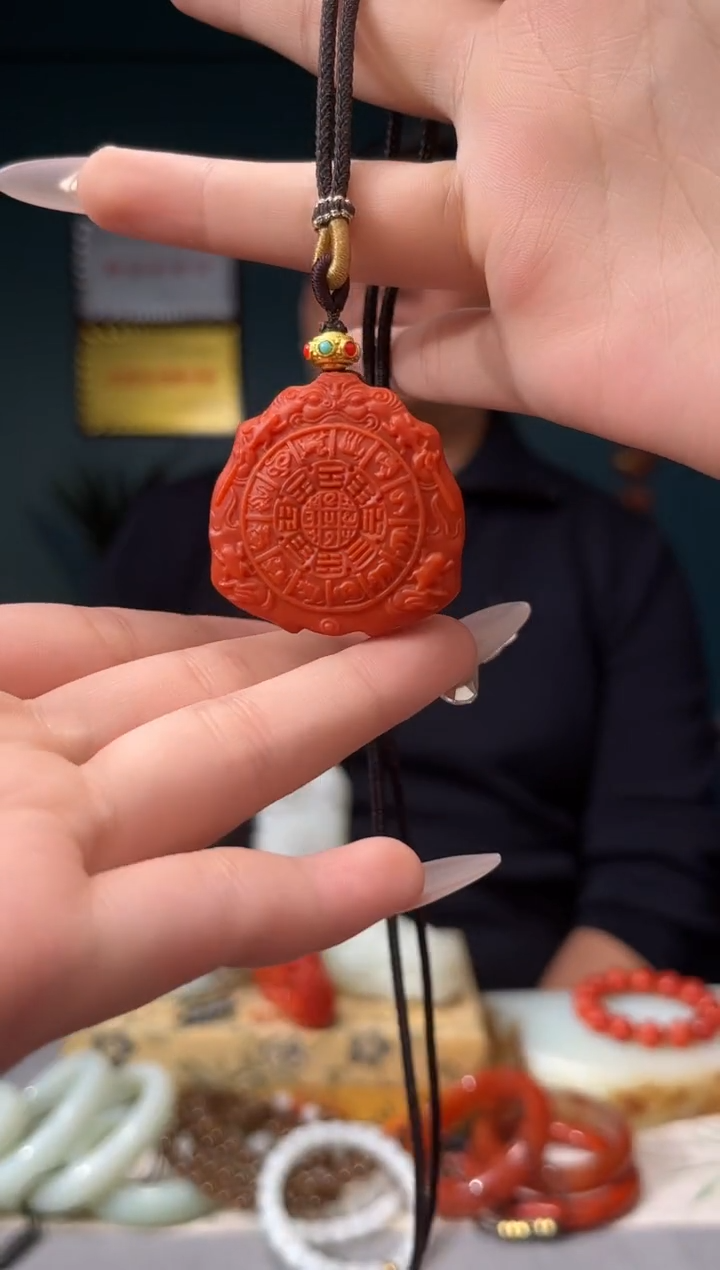 【闪购商品】南红玛瑙颈饰未镶嵌吊坠