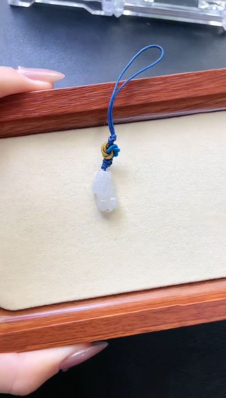 【闪购商品】翡翠吊坠(不含链)未镶嵌吊坠 