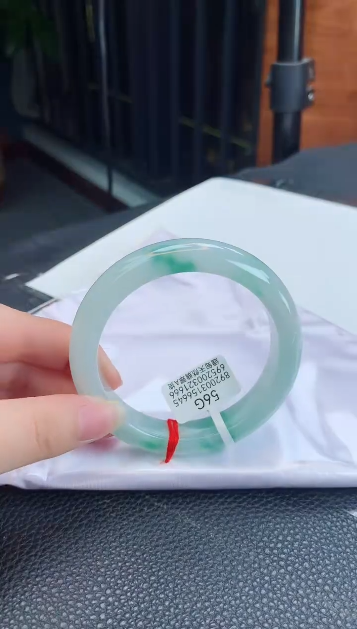 【闪购商品】翡翠手镯未镶嵌缅甸天然翡翠A货手镯