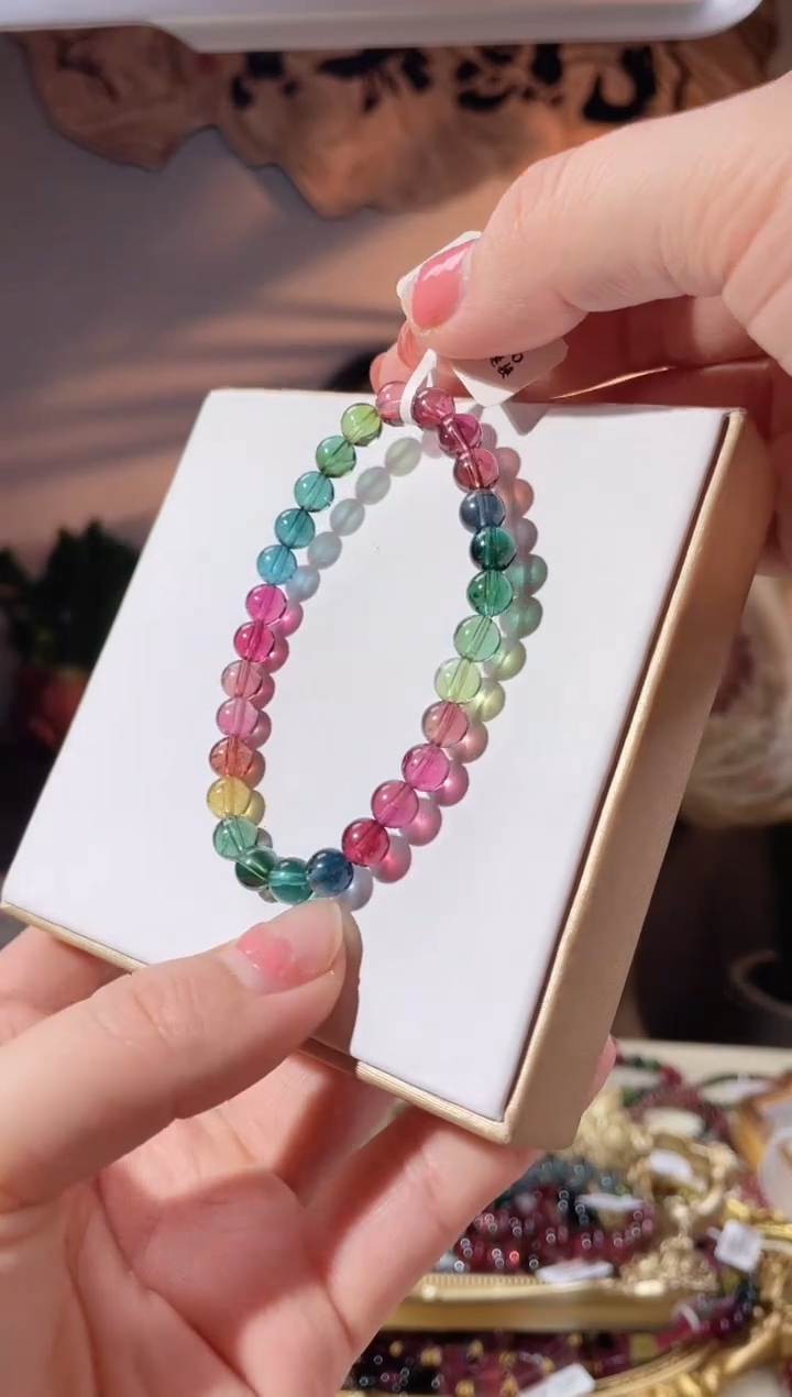 【闪购商品】碧玺手链未镶嵌单圈手链6.5+