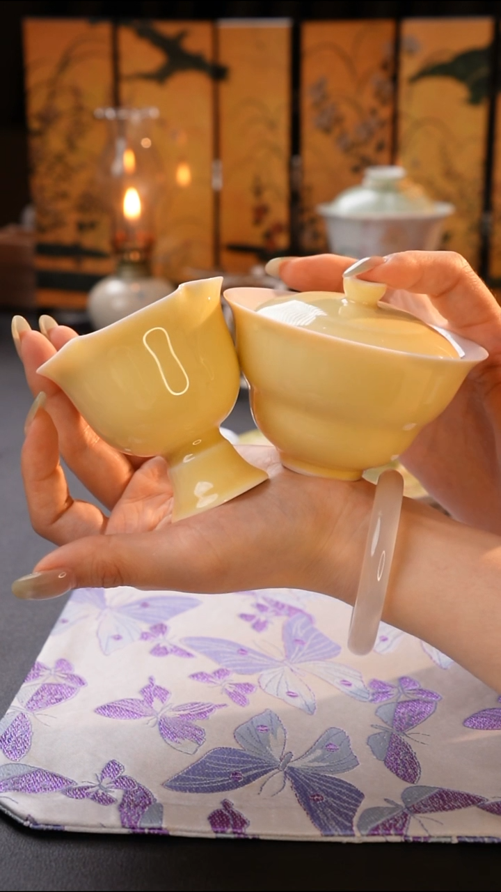 哈哈哈红红火火恍恍惚惚