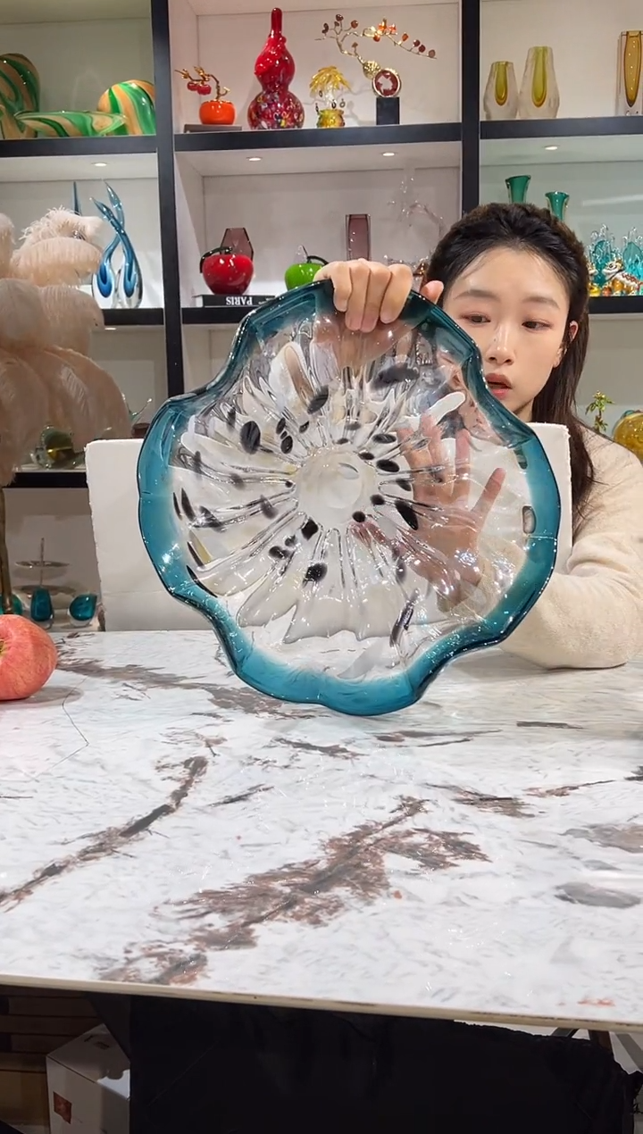 蓝色荷叶果盘 现货