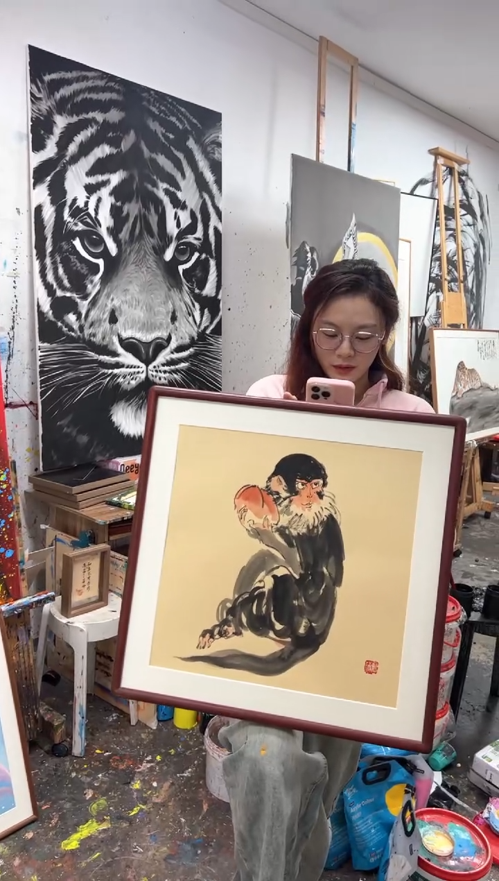 【闪购商品】丙烯画薇精装猴子国画