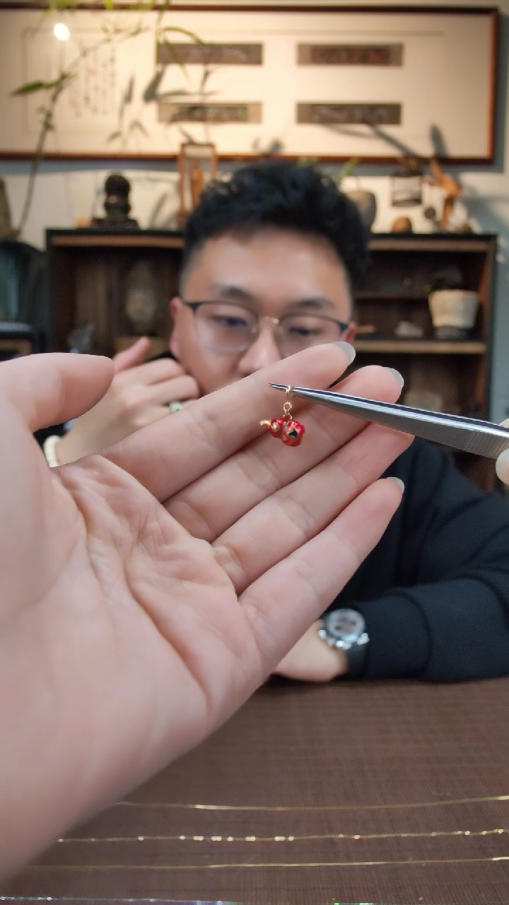 【闪购商品】18K金颈饰18K金小葫芦吊坠MY赠链