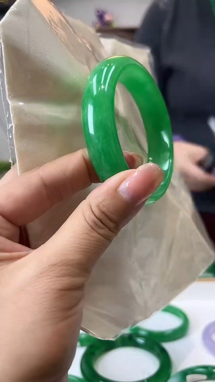 【闪购商品】砖雕a64 圈口58 独货手镯