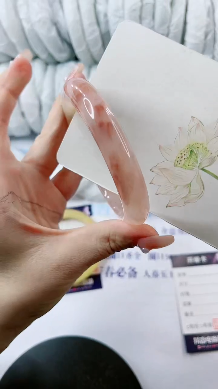 【闪购商品】石英质玉手镯未镶嵌0699463360-64多样性发货