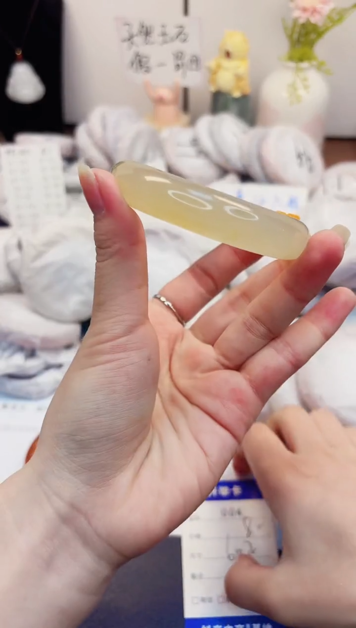 【闪购商品】石英质玉手镯未镶嵌4-财气镯-圈口60