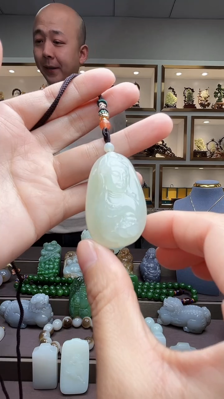 【闪购商品】和田玉颈饰未镶嵌苏