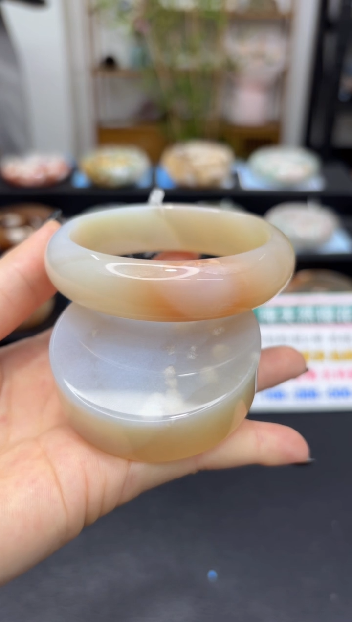 石英质玉手镯未镶嵌C690(58圈赠送镯心)