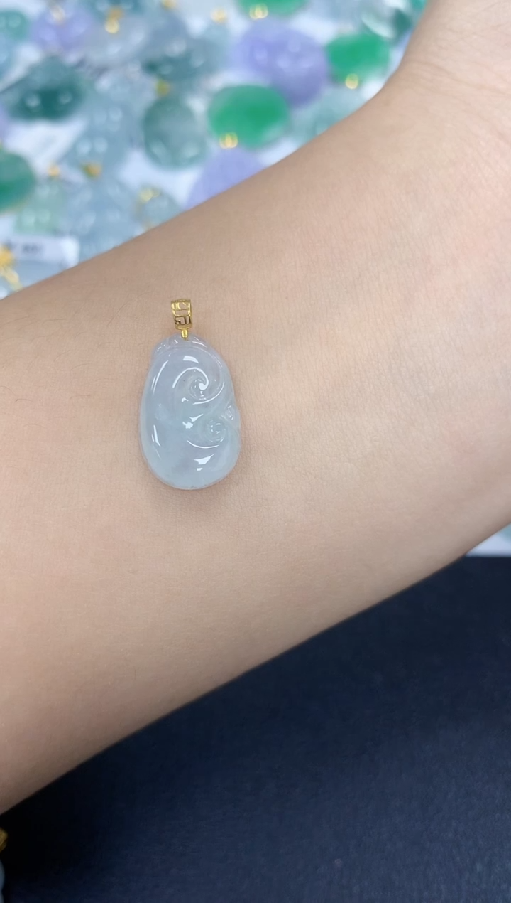 颈饰18K金镶嵌翡翠a货假一赔三支持复检百元上9元证书费自理