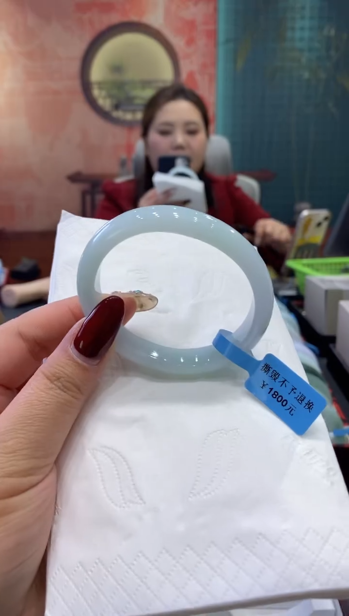 【闪购商品】翡翠手镯未镶嵌多人0019055