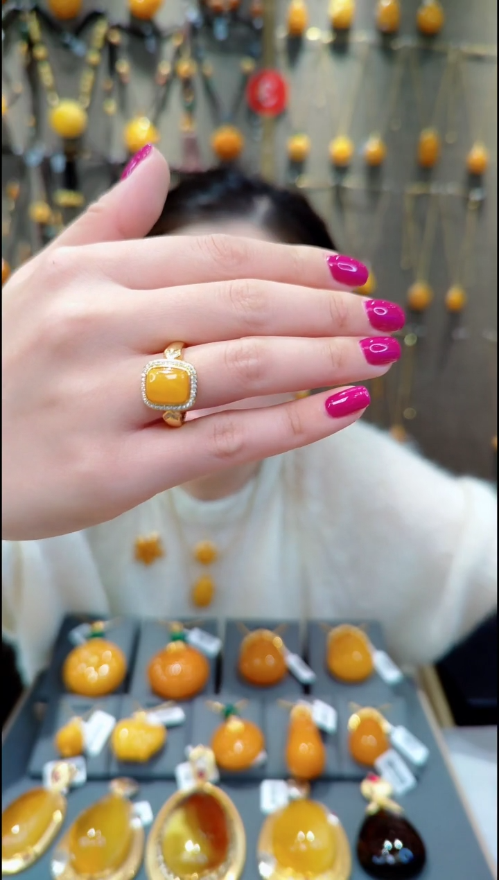 【闪购商品】蜜蜡戒指银S925镀金镶嵌A878蜜蜡戒指