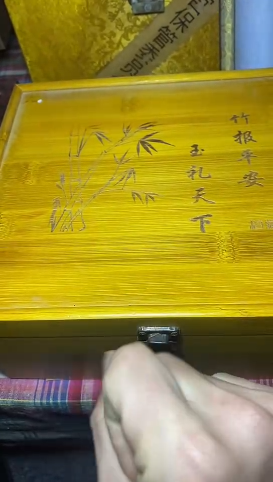 木精品-------------摆件