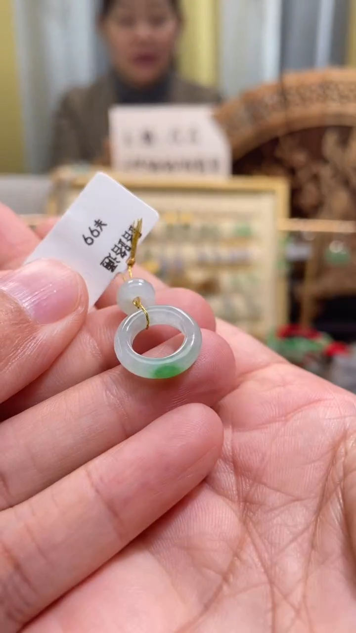 颈饰未镶嵌翡翠路路通