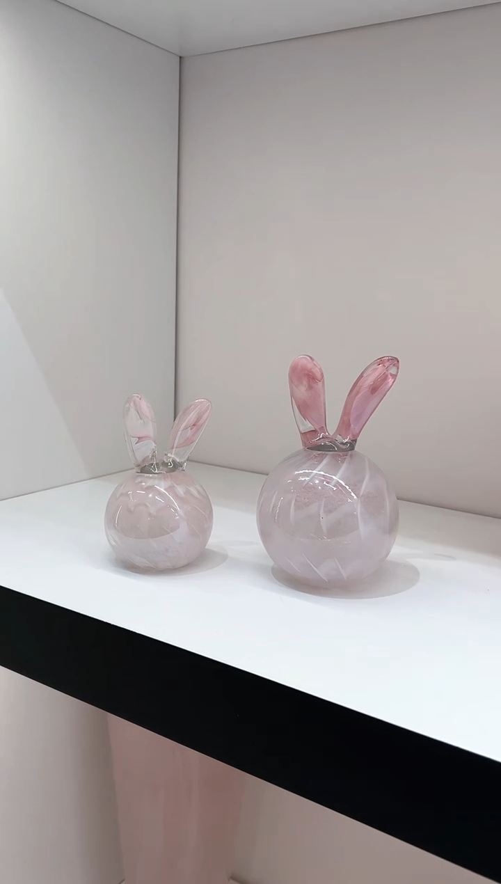 【闪购商品】琉璃粉兔子