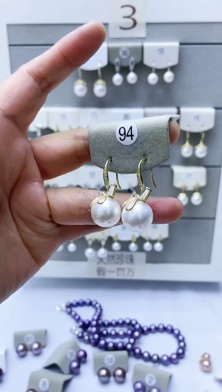 【闪购商品】淡水珍珠耳饰银S925镶嵌94